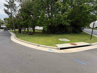 Lawn care service in Roanoke, 24012