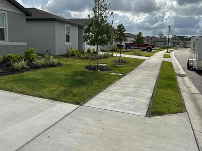 Lawn care service in Sarasota, 34241
