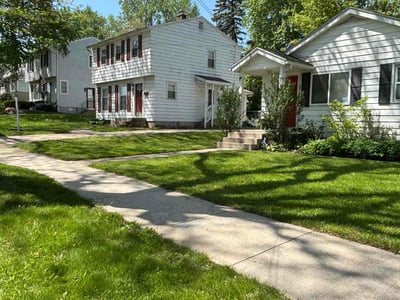Lawn care service in Grand Rapids, 49505