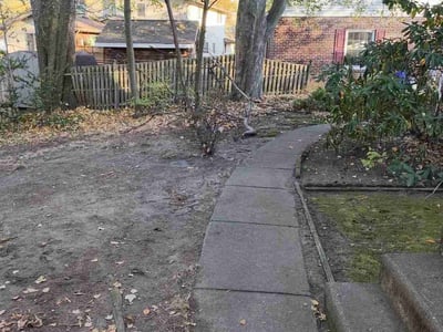 Lawn care service in Collingswood, 08108