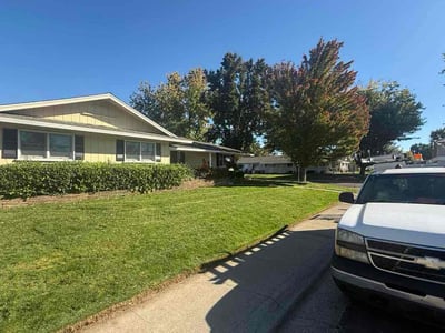 Lawn care service in Carmichael, 95608