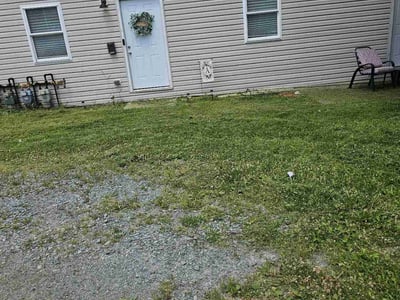 Lawn care service in Throop, 18512