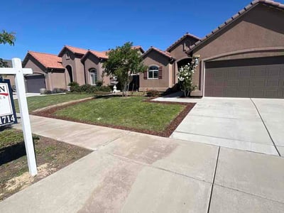 Lawn care service in Merced, 95348