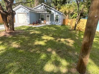 Lawn care service in St. Augustine, 32084