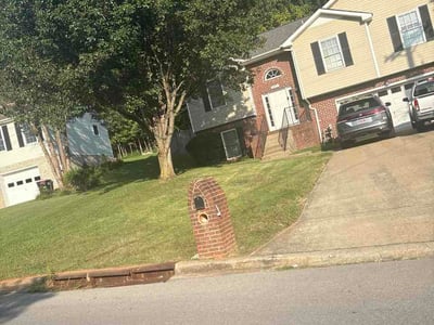 Lawn care service in Clarksville, 37040
