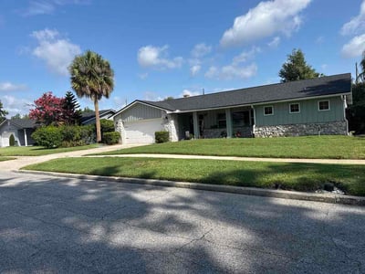 Lawn care service in Winter Park, 32792