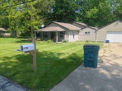 Lawn care service in Painesville, 44077