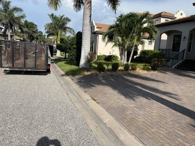 Lawn care service in Ruskin, 33570