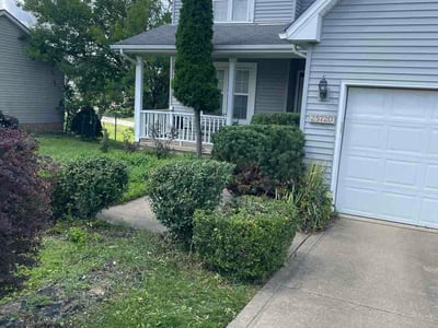 Lawn care service in Bedford Heights, 44146