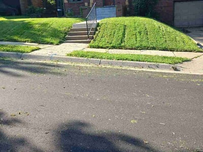 Lawn care service in Omaha, 68106