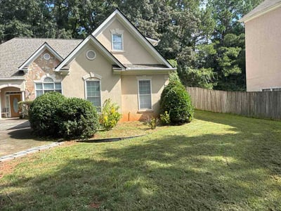 Lawn care service in Roswell, 30075
