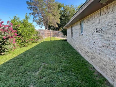 Lawn care service in DeSoto, 75115