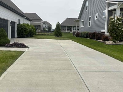 Lawn care service in Westfield, 46074