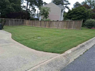 Lawn care service in Snellville, 30078