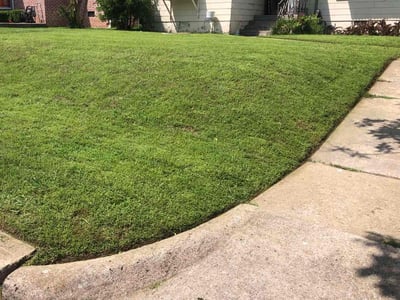 Lawn care service in Tulsa, 74104