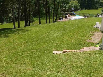 Lawn care service in Marysville, 17053