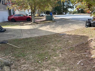 Lawn care service in Riverdale, 30296