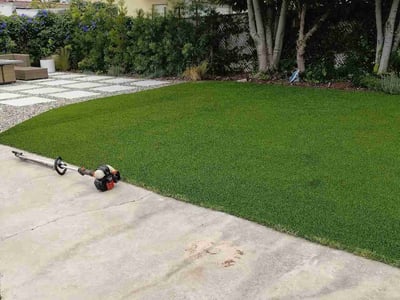 Lawn care service in Los Angeles, 90016
