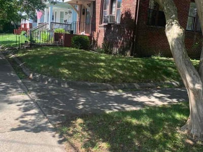 Lawn care service in Norfolk, 23508