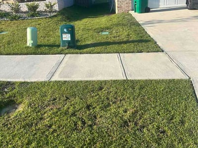 Lawn care service in Crestview, 32539