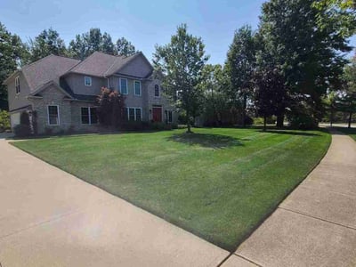 Lawn care service in Avon Lake, 44012