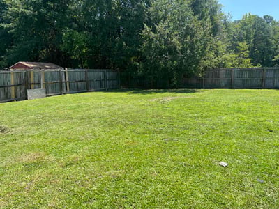 Lawn care service in Fayetteville, 28314