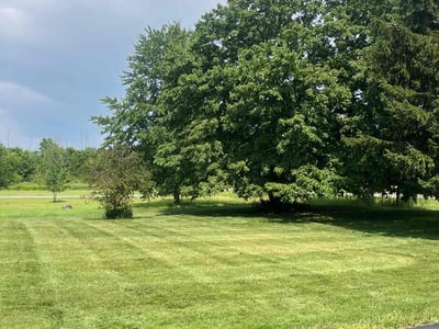 Lawn care service in Ravenna, 44266
