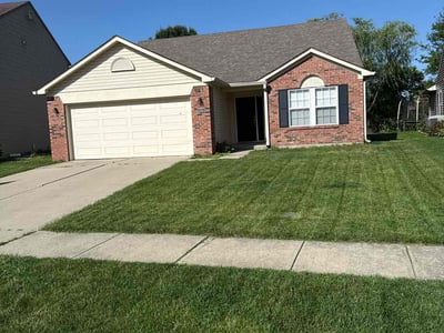 Lawn care service in Westfield, 46074