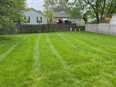 Lawn care service in Hilliard, 43026