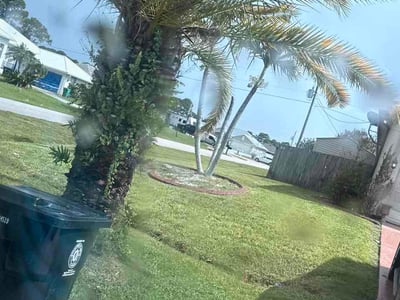 Lawn care service in Port St. Lucie, 34953
