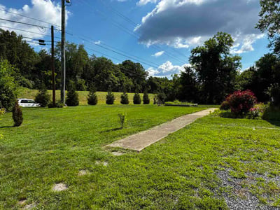 Lawn care service in Amissville, 20106