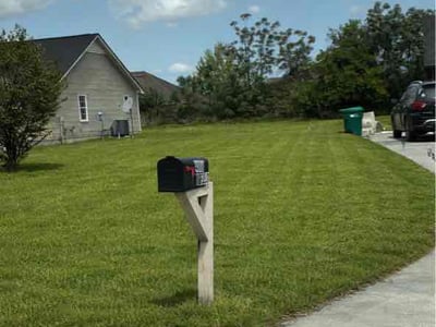 Lawn care service in Valdosta, 31605