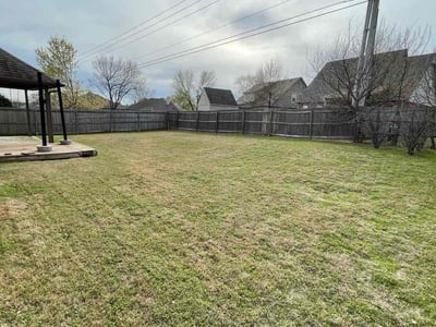 Lawn care service in Broken Arrow, 74012