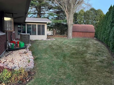 Lawn care service in Aurora, 60506