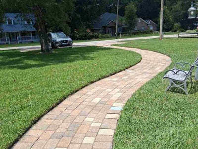 Lawn care service in Jacksonville, 32259