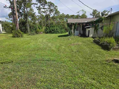 Lawn care service in Punta Gorda, 33955