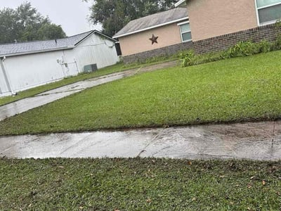 Lawn care service in Kissimmee, 34744