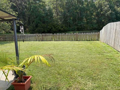 Lawn care service in Richmond Hill, 31324