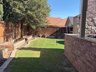 Lawn care service in Lubbock, 79424