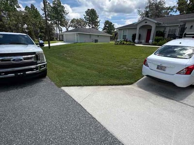 Lawn care service in Ocala, 34472