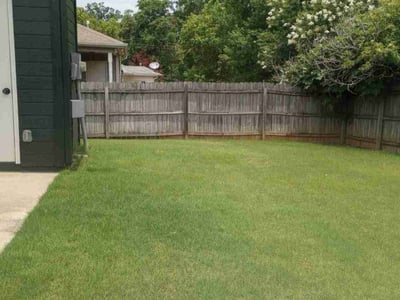Lawn care service in Pelham, 35124