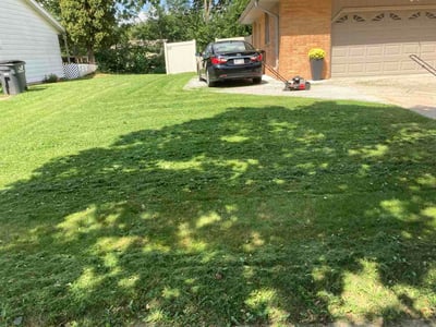 Lawn care service in Waukesha, 53186