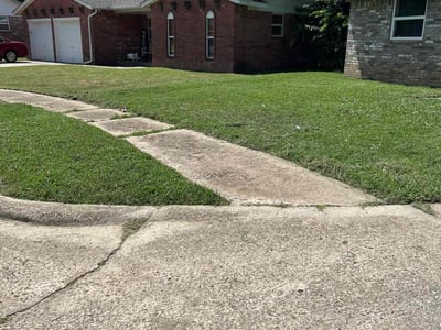 Lawn care service in Norman, 73071
