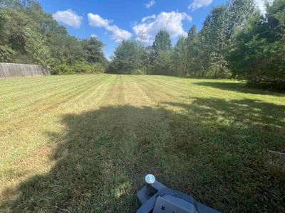 Lawn care service in New Market, 35761