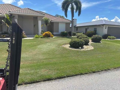 Lawn care service in Punta Gorda, 33950
