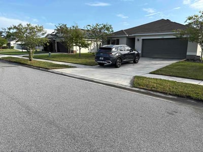 Lawn care service in Titusville, 32780