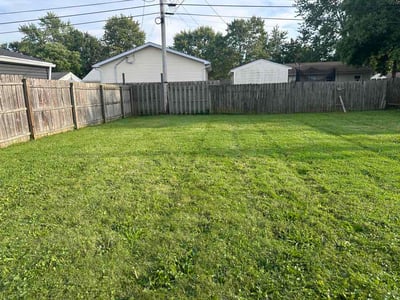 Lawn care service in Elyria, 44035