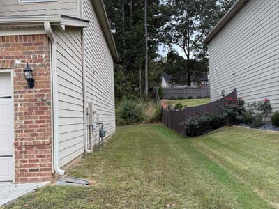 Lawn care service in Dallas, 30132
