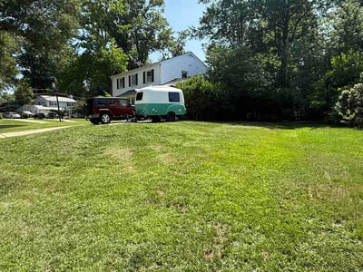 Lawn care service in Alexandria, 22308