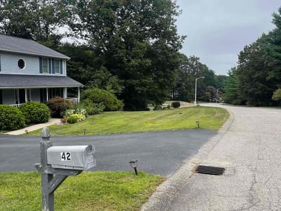 Lawn care service in Johnston, 02919